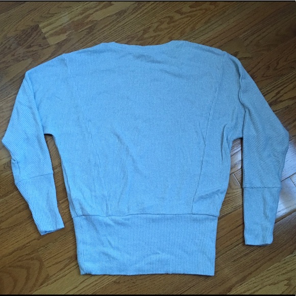 Express Sweater - Picture 2 of 3